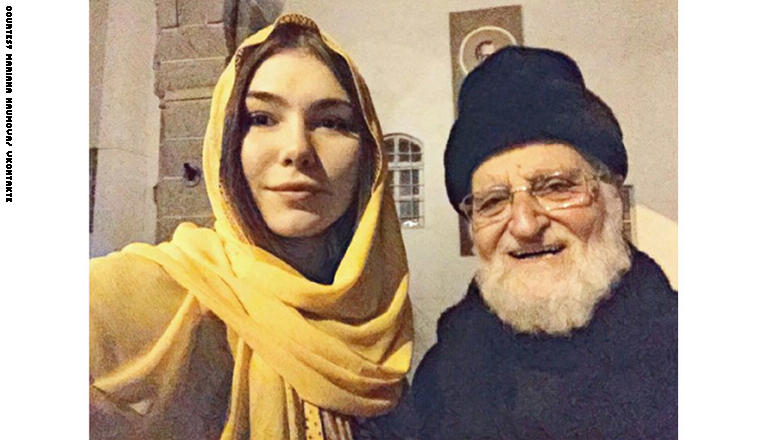 مارینا ناوموڤا له‌گه‌ڵ په‌تریارك گریگۆریسی سێیه‌م